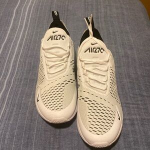 Nike Air Max 270